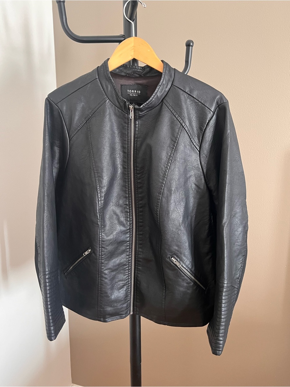 U.S. Plus Size 3 (18-20) - torrid Black Faux Leather Zip-Up Moto Jacket